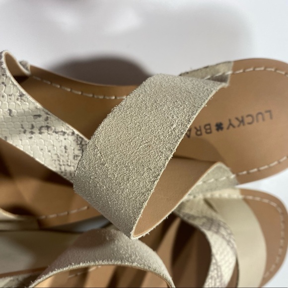 Lucky Brand Mimya Leather Chunky Platform Open Toe Slip On Wedges NWOT Size 9 - Picture 10 of 15